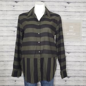 Levi's Striped Green & Black Button Down Top (Sz Medium)
